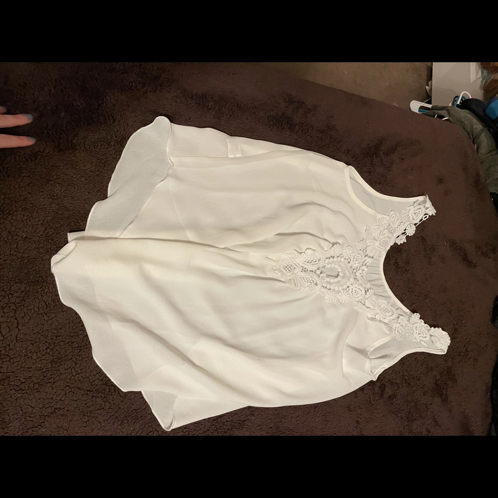 White lace tank